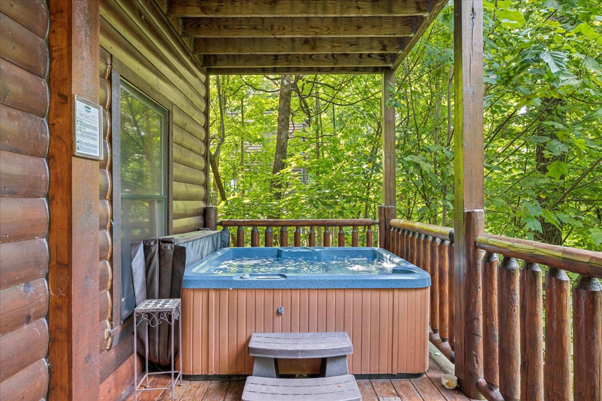 Sleepy Willow Cabin Севьервилл Экстерьер фото
